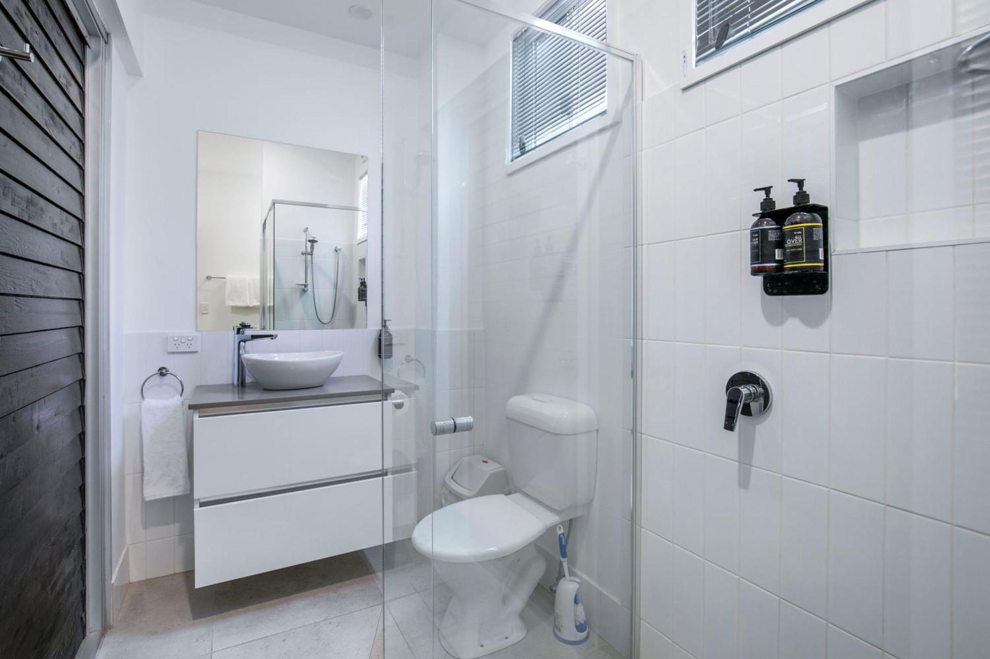 Comfort Inn & Apartments Northgate Airport Бризбейн Екстериор снимка